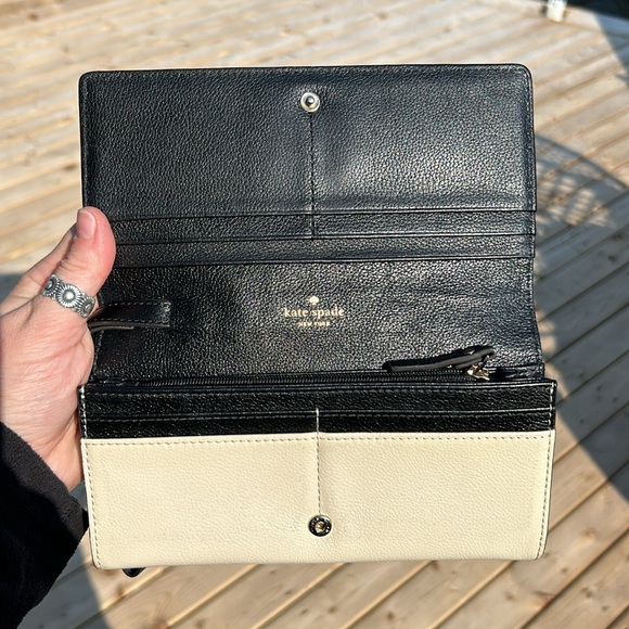 kate spade Handbags - ♠️ Kate Spade Wallet